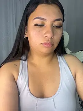 Issa Santana online show from 07/18/26, 08:34