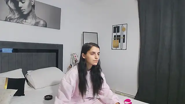 SweetMelodyZ online show from 01/08/26, 04:31