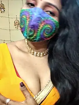 Hotty Sonali online show from 10/17/25, 12:14