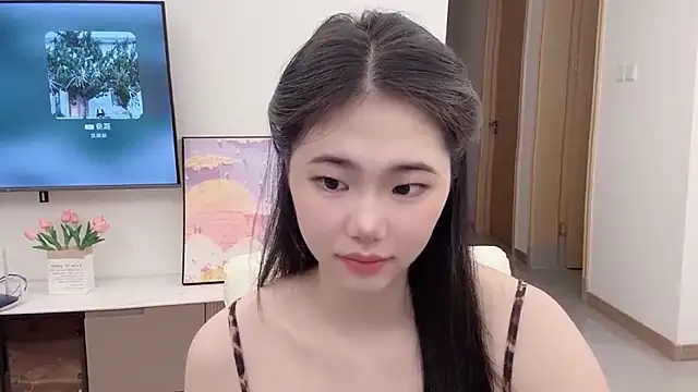 suki-1 online show from 10/30/25, 08:38