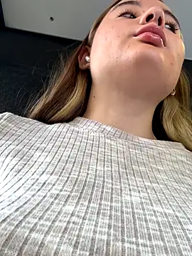 StephanieMur online show from 09/12/25, 04:56