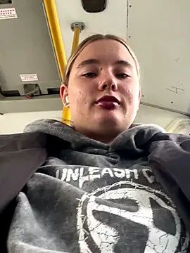 StephanieMur online show from 09/15/25, 05:29