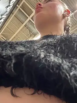 StephanieMur online show from 09/28/25, 05:02