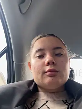 StephanieMur online show from 10/02/25, 03:57