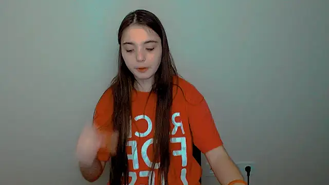 Snapshot of Sun_Shine__ chatting on 09/12/25, 09:26 Sun Shine online show from 09/12/25, 09:26