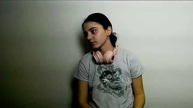 Sun Shine   online show from 12/22/25, 10:29