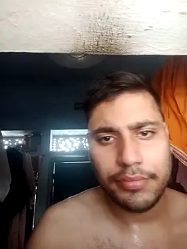 Snapshot of Desirock001 chatting on 09/20/25, 04:57 Desirock001 online show from 09/20/25, 04:57