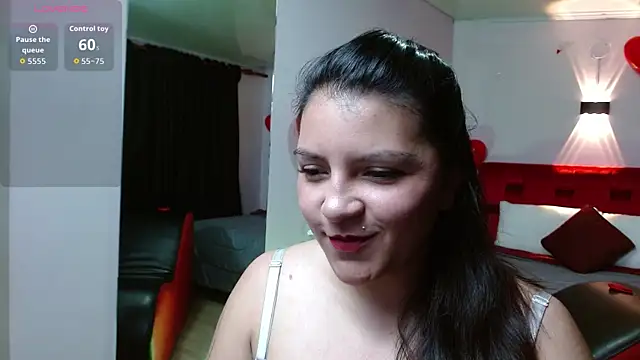 Snapshot of Sahamara_07 chatting on 09/15/25, 06:41 Sahamara 07 online show from 09/15/25, 06:41