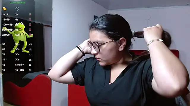 Snapshot of Sahamara_07 chatting on 11/26/25, 07:26 Sahamara 07 online show from 11/26/25, 07:26