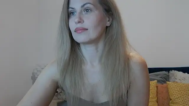 Lika Soul online show from 04/18/26, 03:49