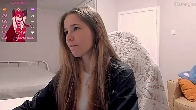 Snapshot of ValerieBubbles chatting on 11/01/25, 09:17 ValerieBubbles online show from 11/01/25, 09:17