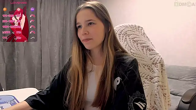 Snapshot of ValerieBubbles chatting on 12/14/25, 07:07 ValerieBubbles online show from 12/14/25, 07:07