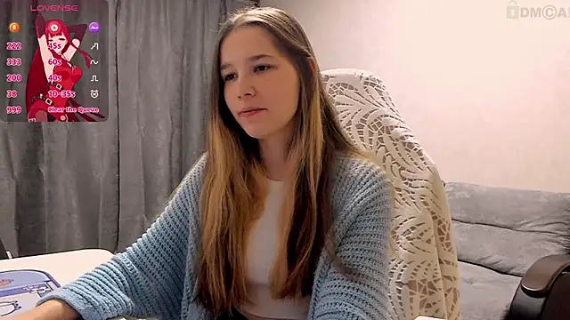 Snapshot of ValerieBubbles chatting on 12/15/25, 09:41 ValerieBubbles online show from 12/15/25, 09:41