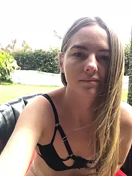 Angiehuston1 online show from 09/22/25, 02:08