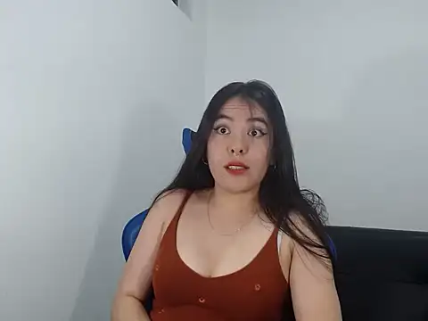 EloiseJun online show from 10/06/25, 02:20