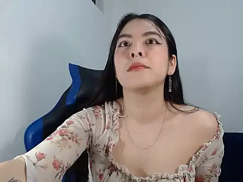 EloiseJun online show from 02/02/26, 06:12