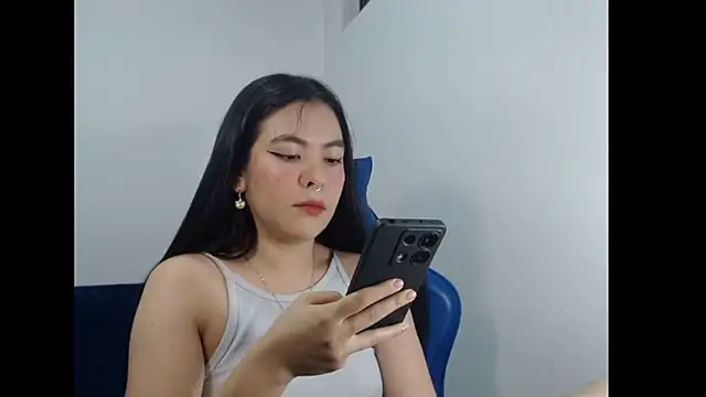 EloiseJun online show from 04/06/26, 05:52