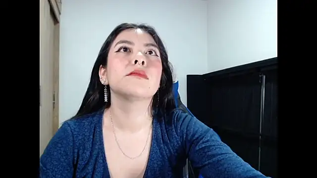 EloiseJun online show from 07/11/26, 04:59