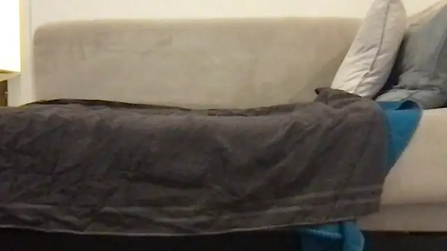 Snapshot of Zaak91190 chatting on 10/19/25, 10:10 Zaak91190 online show from 10/19/25, 10:10