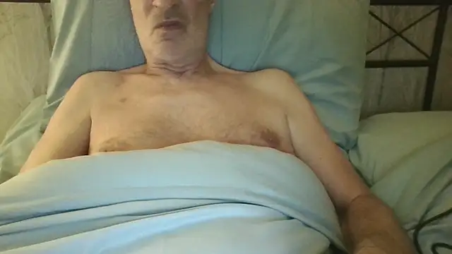 Snapshot of rogpb chatting on 01/11/26, 11:43 rogpb online show from 01/11/26, 11:43