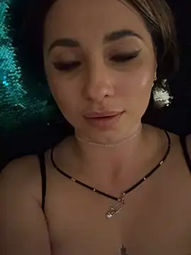 Adelina Fan online show from 02/12/26, 10:27