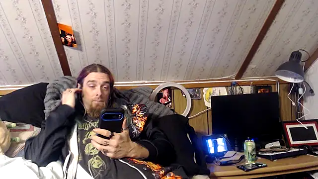 thejuicybacon online show from 10/29/25, 09:33