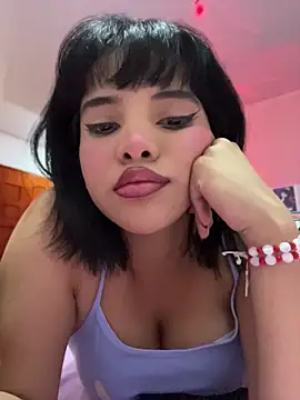 Snapshot of Ada_sienn chatting on 06/25/26, 01:16 Ada sienn online show from 06/25/26, 01:16