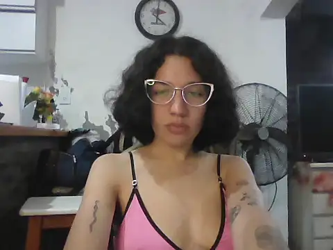 loliporomero online show from 10/02/25, 01:45