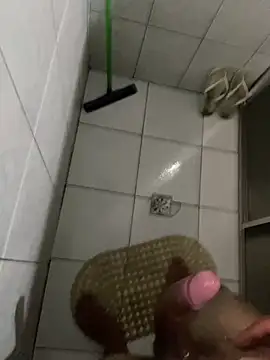 thomasllucas online show from 12/18/25, 08:26