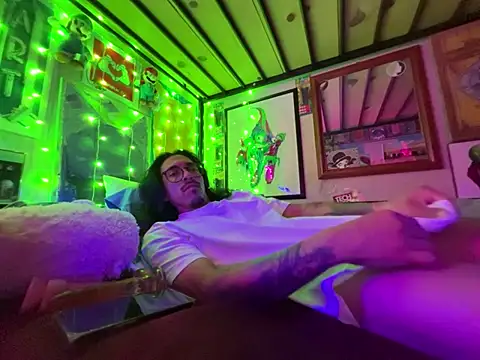 bigdickkane300 online show from 05/14/26, 08:10