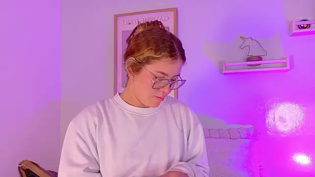 BelaMiller  online show from 12/20/25, 11:50