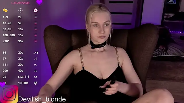 HitchcocianBlonde online show from 05/22/26, 06:46