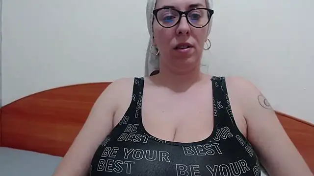 jollene online show from 03/23/26, 03:16