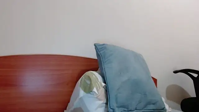 jollene online show from 04/04/26, 12:57