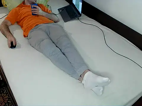 bul boy online show from 04/18/26, 06:34