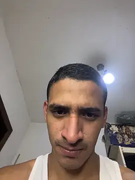 ikaro21 online show from 10/30/25, 04:47