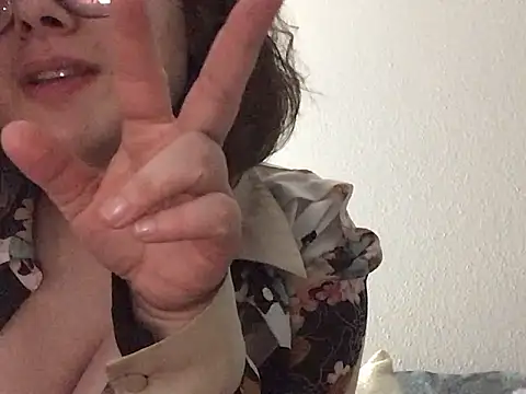 Snapshot of paigeycakes chatting on 10/26/25, 04:51 paigeycakes online show from 10/26/25, 04:51