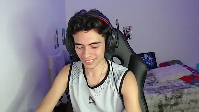 Rimuru17 online show from 02/15/26, 03:47