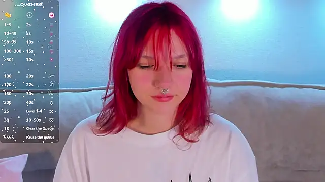 Molly Platt online show from 09/10/25, 09:09