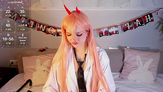 Molly Platt online show from 10/30/25, 09:22