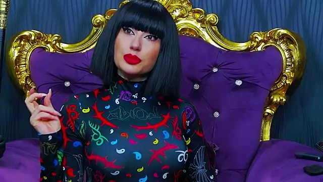 LaraMaeve online show from 04/01/26, 04:24