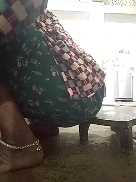 aunty sumy online show from 11/11/25, 03:34