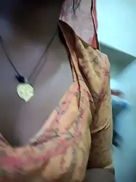 aunty sumy online show from 04/17/26, 01:19