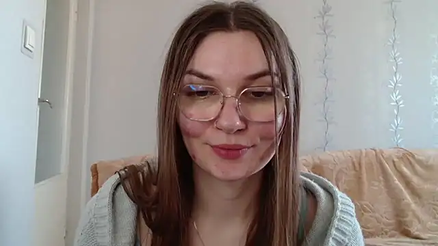 LooveELLYx online show from 03/16/25, 11:05