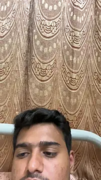 Snapshot of Ali_1302 chatting on 10/08/25, 02:58 Ali 1302 online show from 10/08/25, 02:58