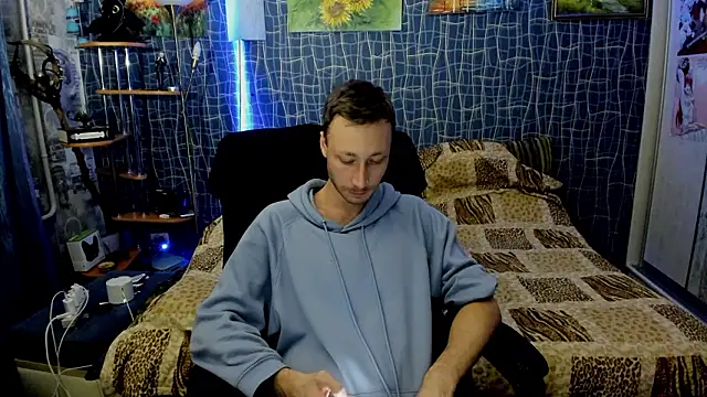 CuteBoy228 online show from 02/19/26, 04:14