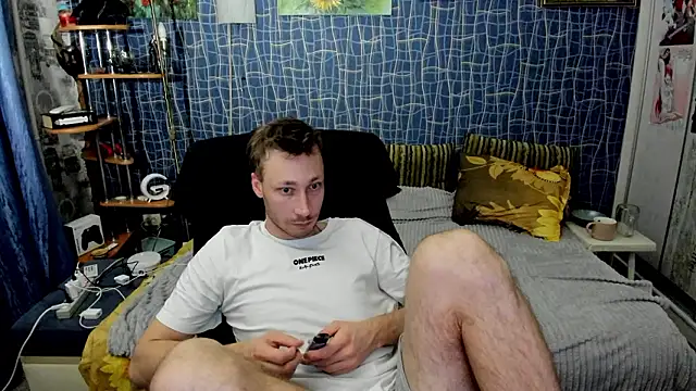 CuteBoy228 online show from 03/18/26, 06:33