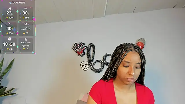 Sophia Ebony online show from 10/29/25, 12:18