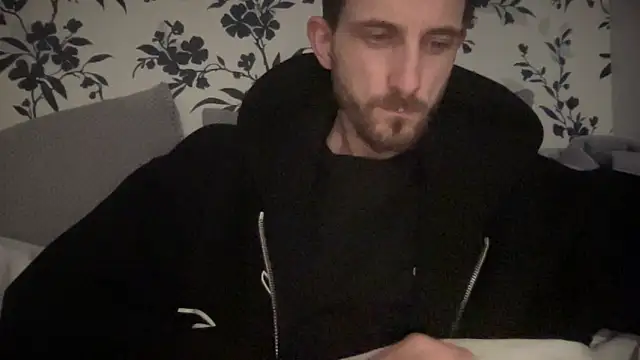 Big8inchUncutCock online show from 04/08/26, 07:14