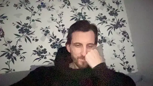 Big8inchUncutCock online show from 04/15/26, 04:03